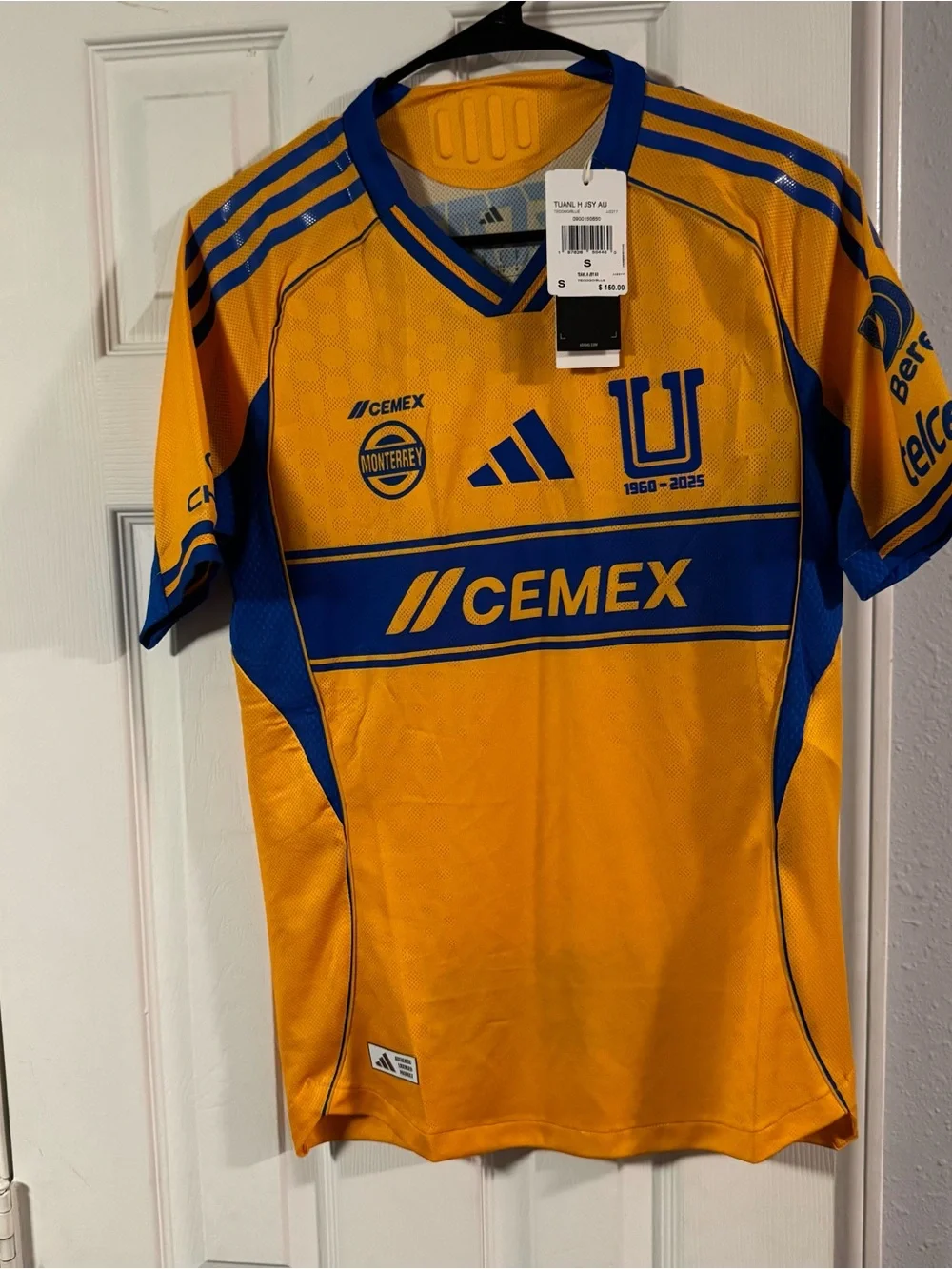 New Adidas Tigres UANL 2025/2026 home jersey
